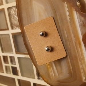 Vintage Silver Ball Stud earrings -$5 add on